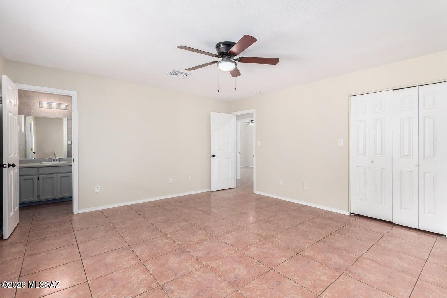 548 South Country Club Road Tucson, AZ 85716 - Photo 10 of 13 20260114205705910831000000-o