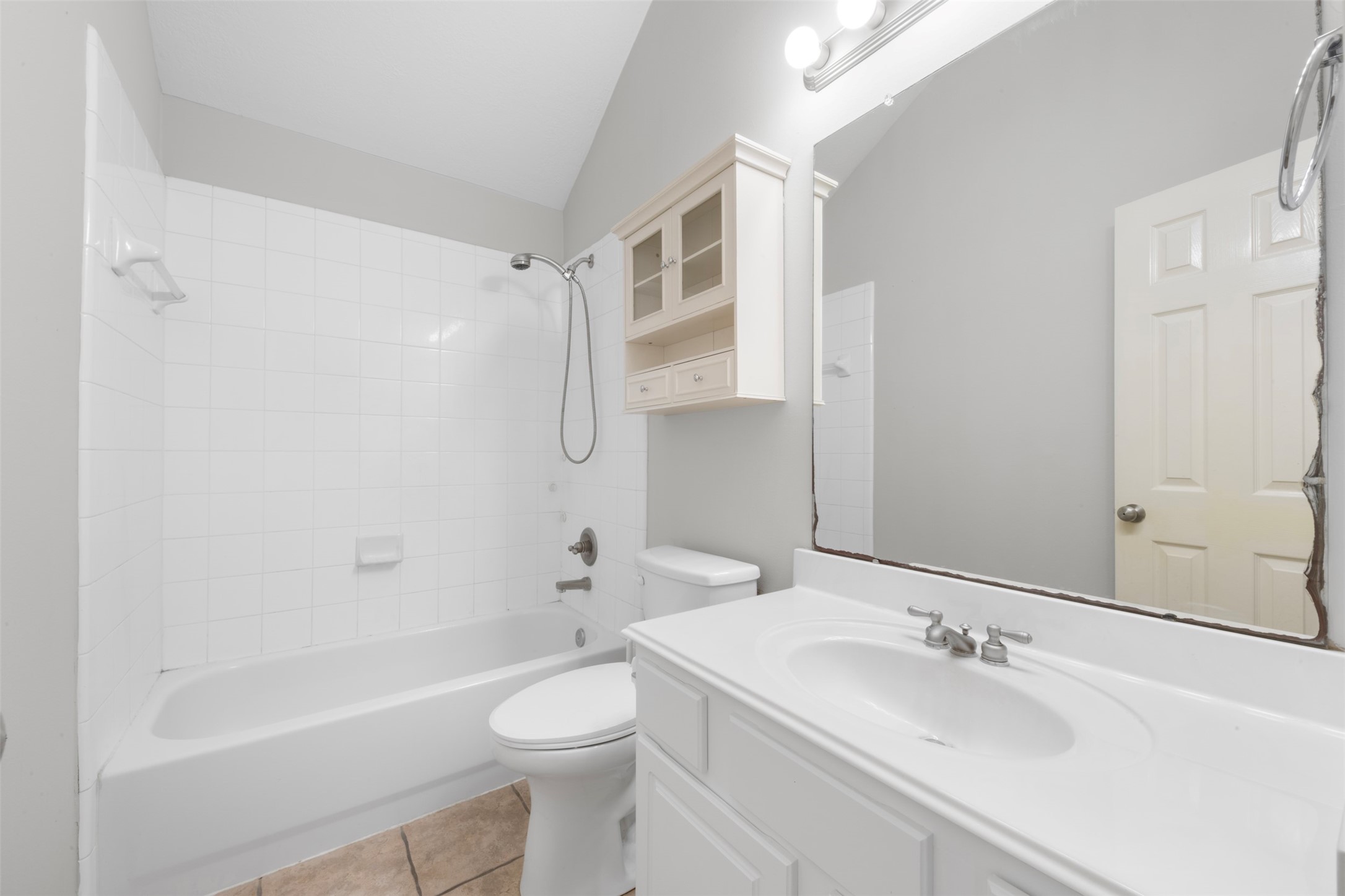 2434 Soledad Ridge Drive Spring, TX 77373 - Photo 28 of 33 Secondary Bathroom