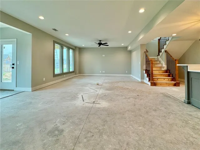 $715,000 | 9173 North Montgall Avenue, Kansas City, MO 64156