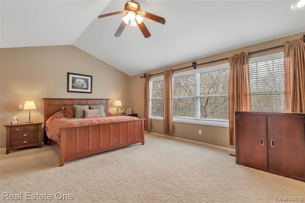 5867 Stonehaven Boulevard Rochester, MI 48306 - Photo 34 of 74