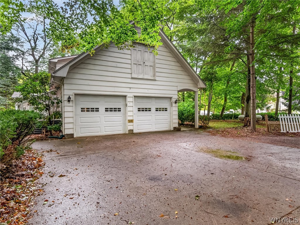 11620 Platten Road Yates, NY 14098 - Photo 5 of 49 Large parking area with easy access to attic storage over garage.