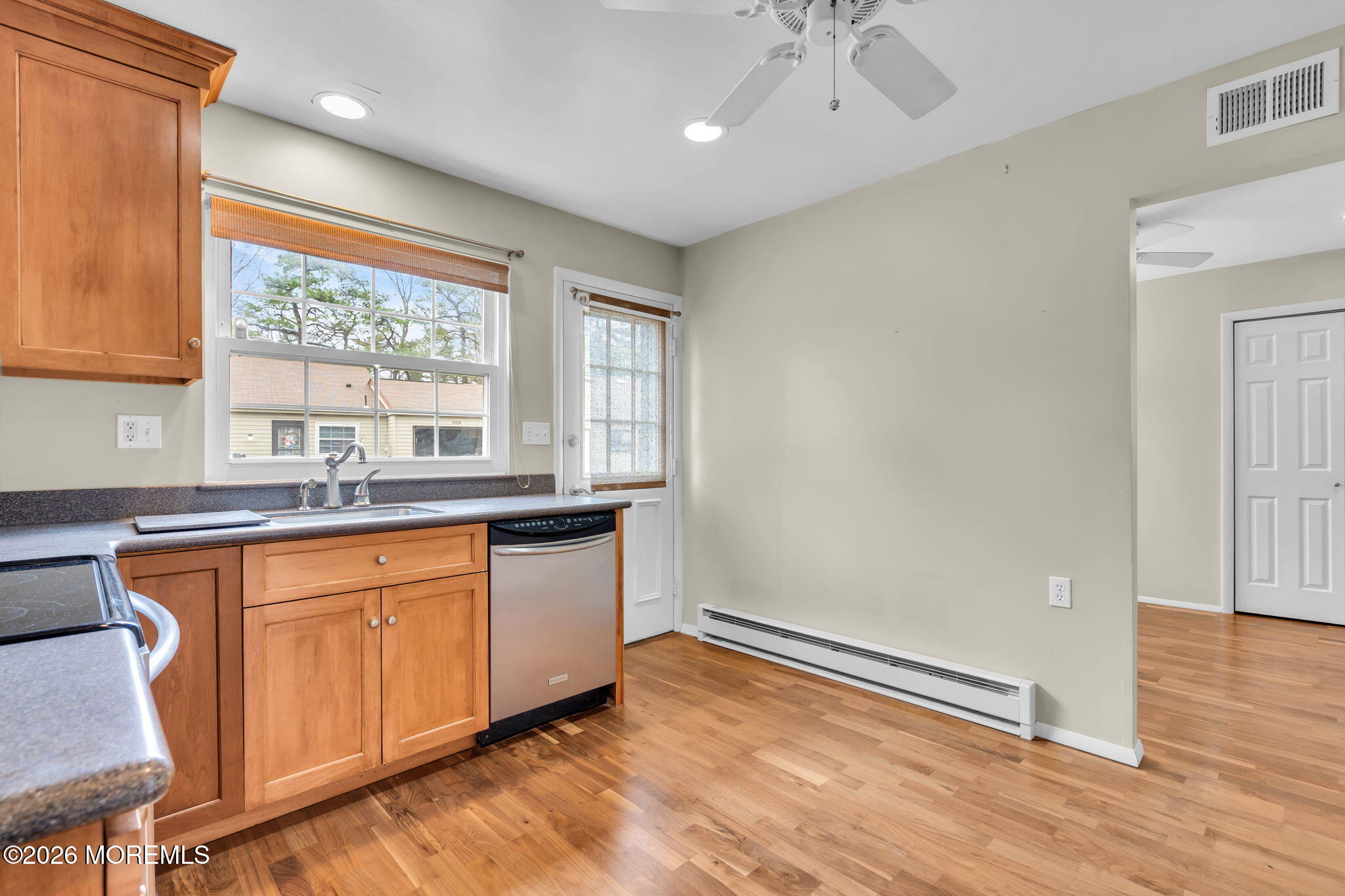 569 B Mayfair Road Manchester Township, NJ 08759 - Photo 17 of 36 25-web-or-mls-DSC00188