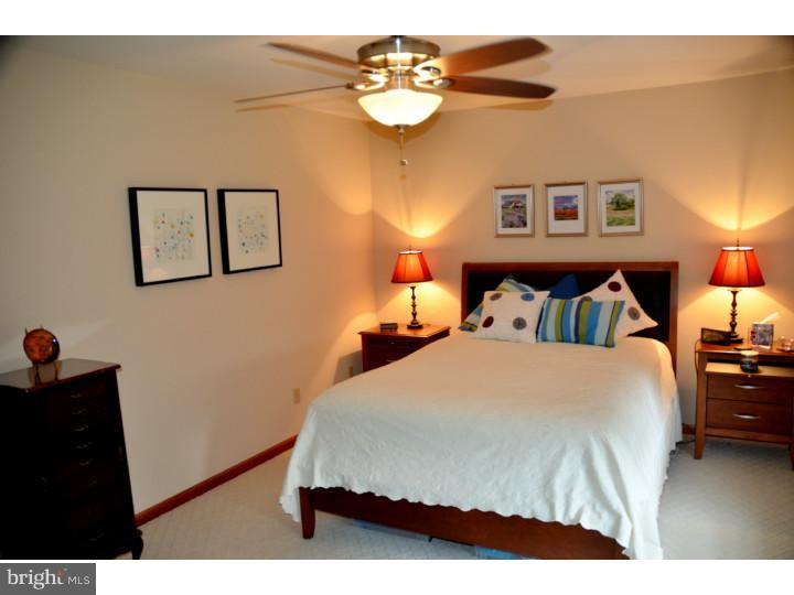 18 Park Road Pennsville, NJ 08070 - Photo 11 of 25 Bedroom - Main