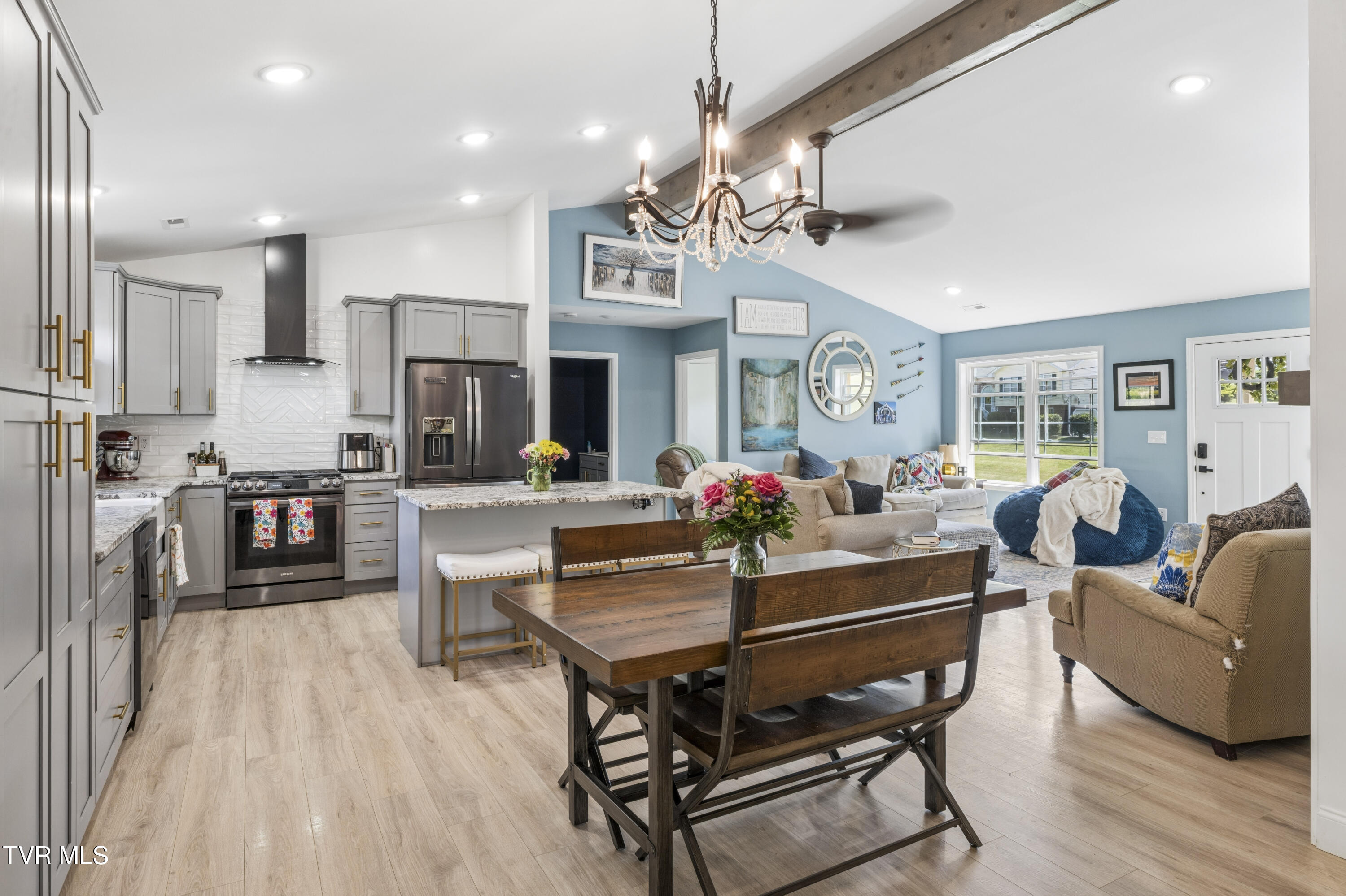 143 Stage Road Jonesborough, TN 37659 - Photo 20 of 48 Kitchen/Living/Dining