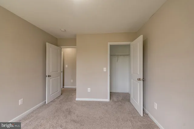 $2,049 | 102 Coralyrose Court, Winchester, VA 22602