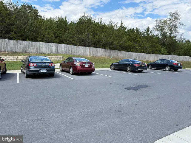 $2,049 | 102 Coralyrose Court, Winchester, VA 22602