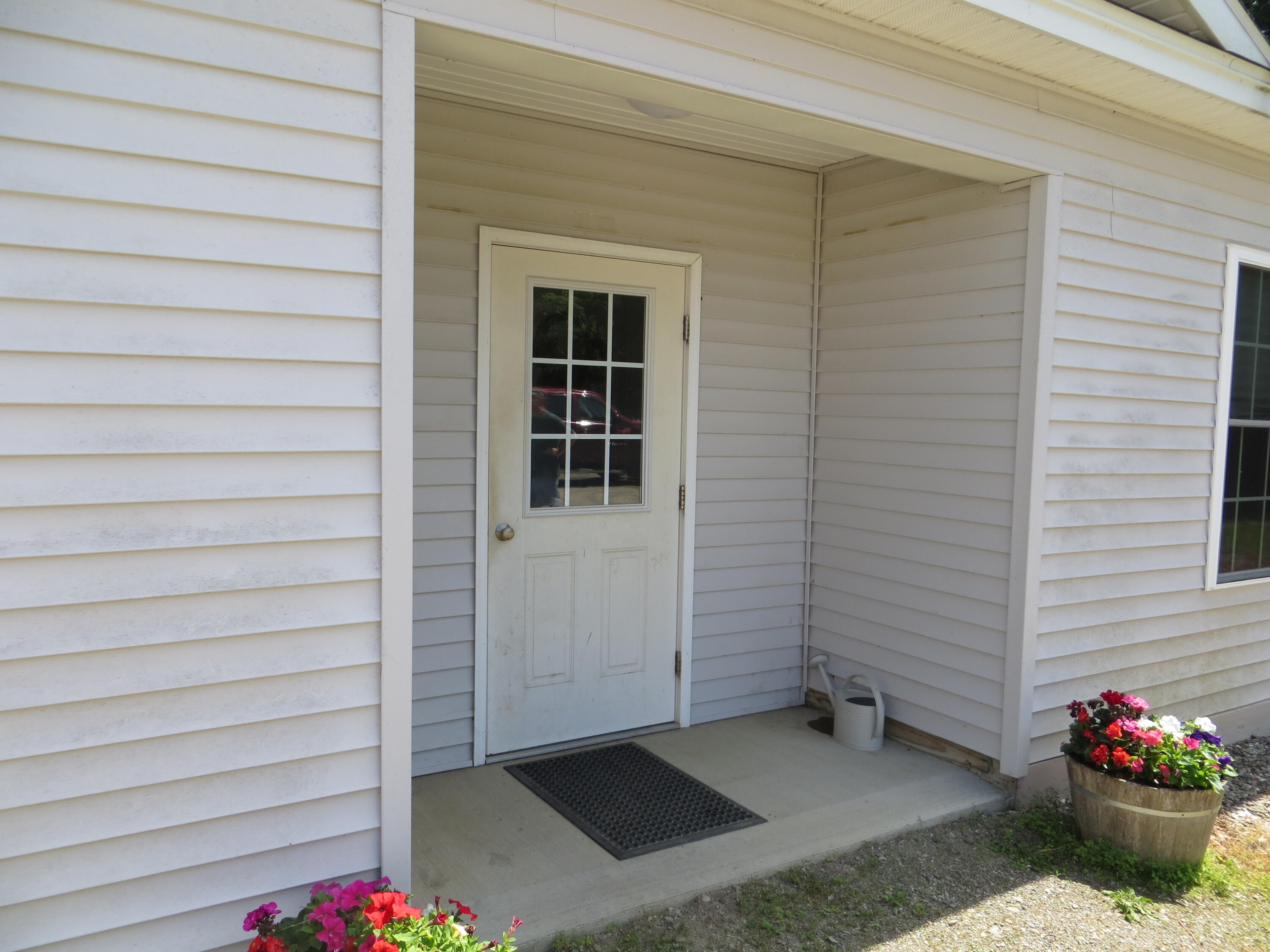 11 Moline Lane Levant, ME 04456 - Photo 3 of 42 IMG_0501