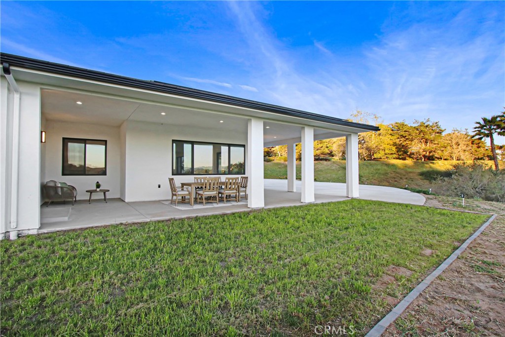 2027 Vía Monserate Fallbrook, CA 92028 - Photo 36 of 45