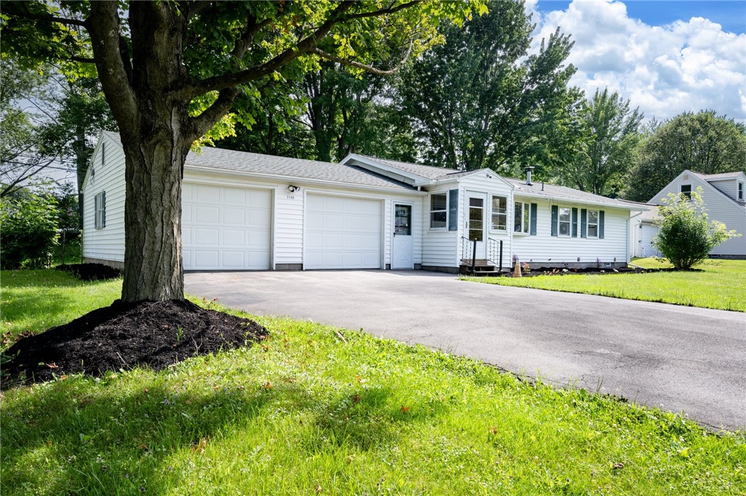 1148 Farnsworth Road South Henrietta, NY 14623 - Photo 3 of 50