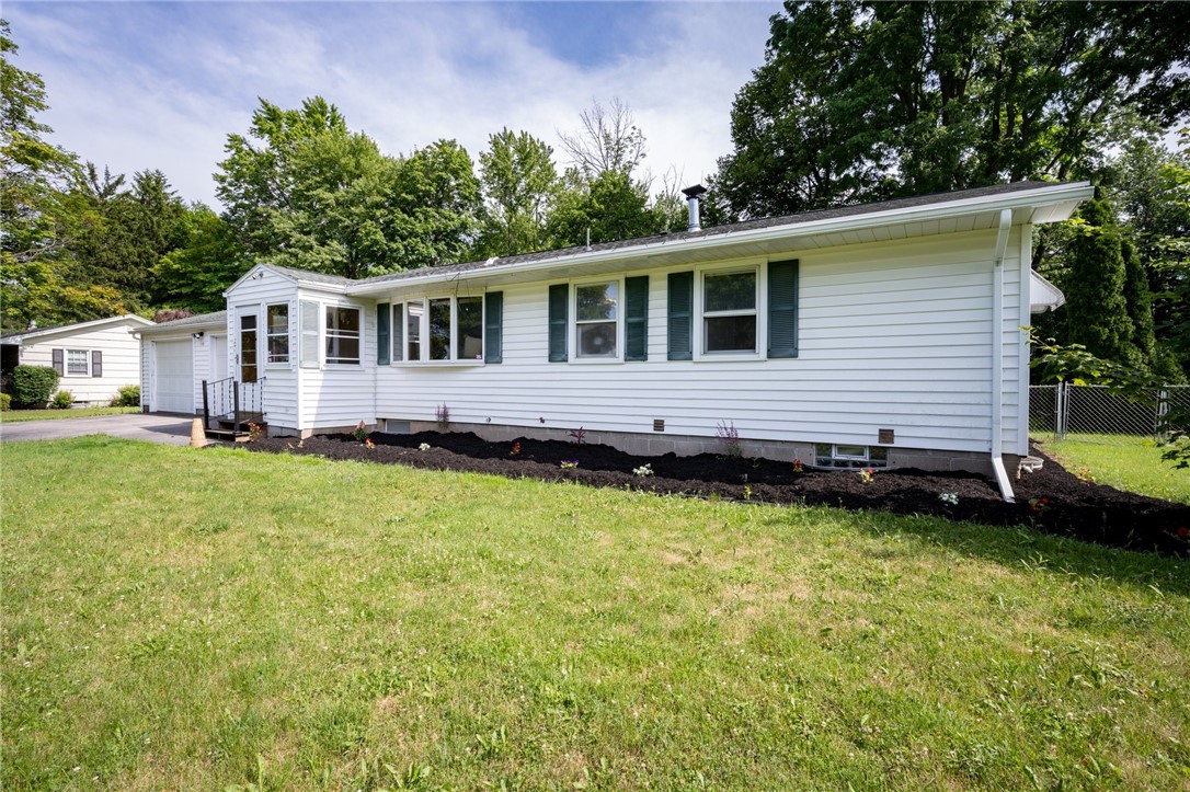 1148 Farnsworth Road South Henrietta, NY 14623 - Photo 7 of 50