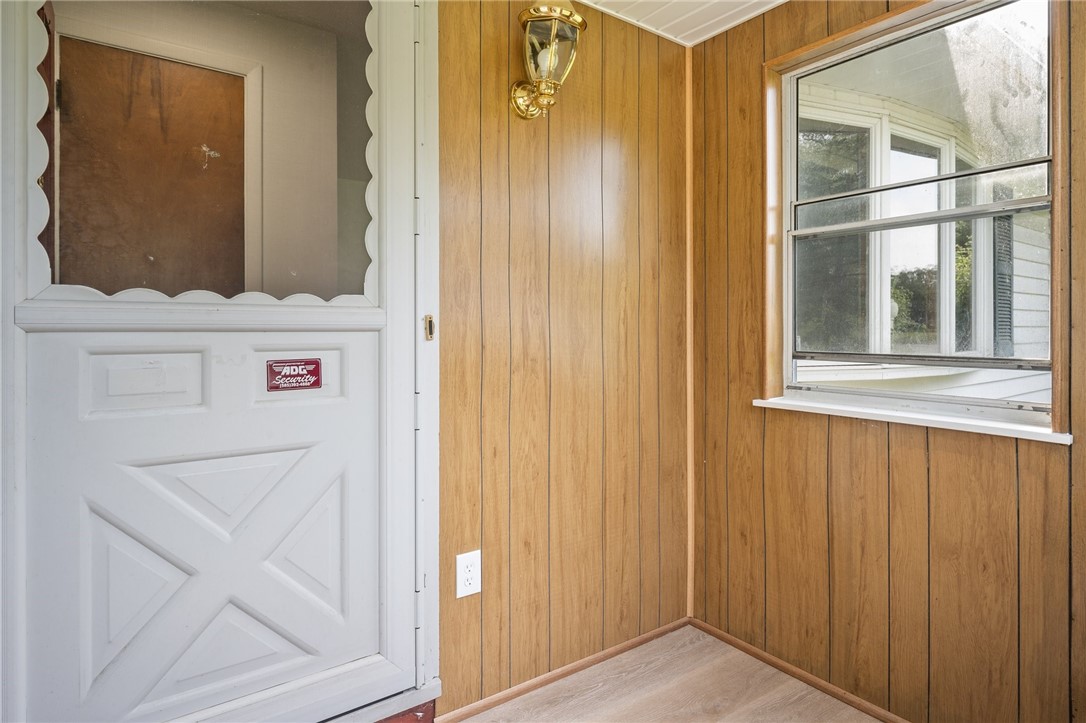 1148 Farnsworth Road South Henrietta, NY 14623 - Photo 10 of 50