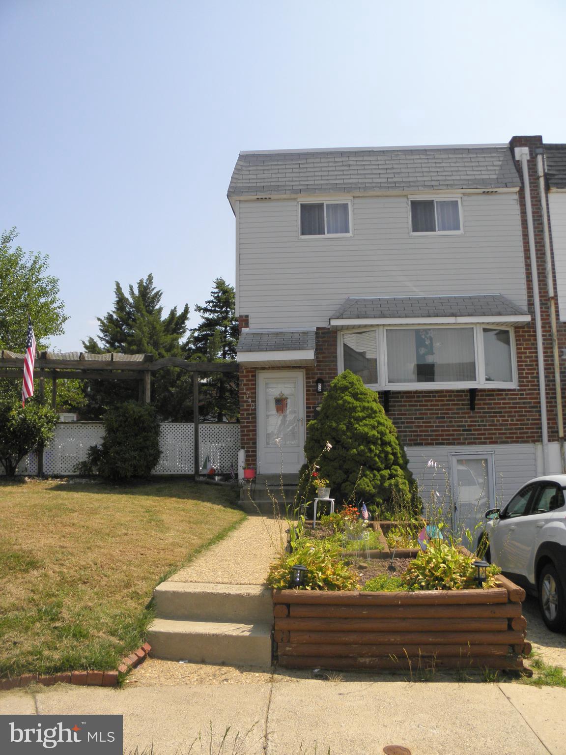 11740 Lanett Road Philadelphia, PA 19154 - Photo 1 of 45 Gallery Image 1