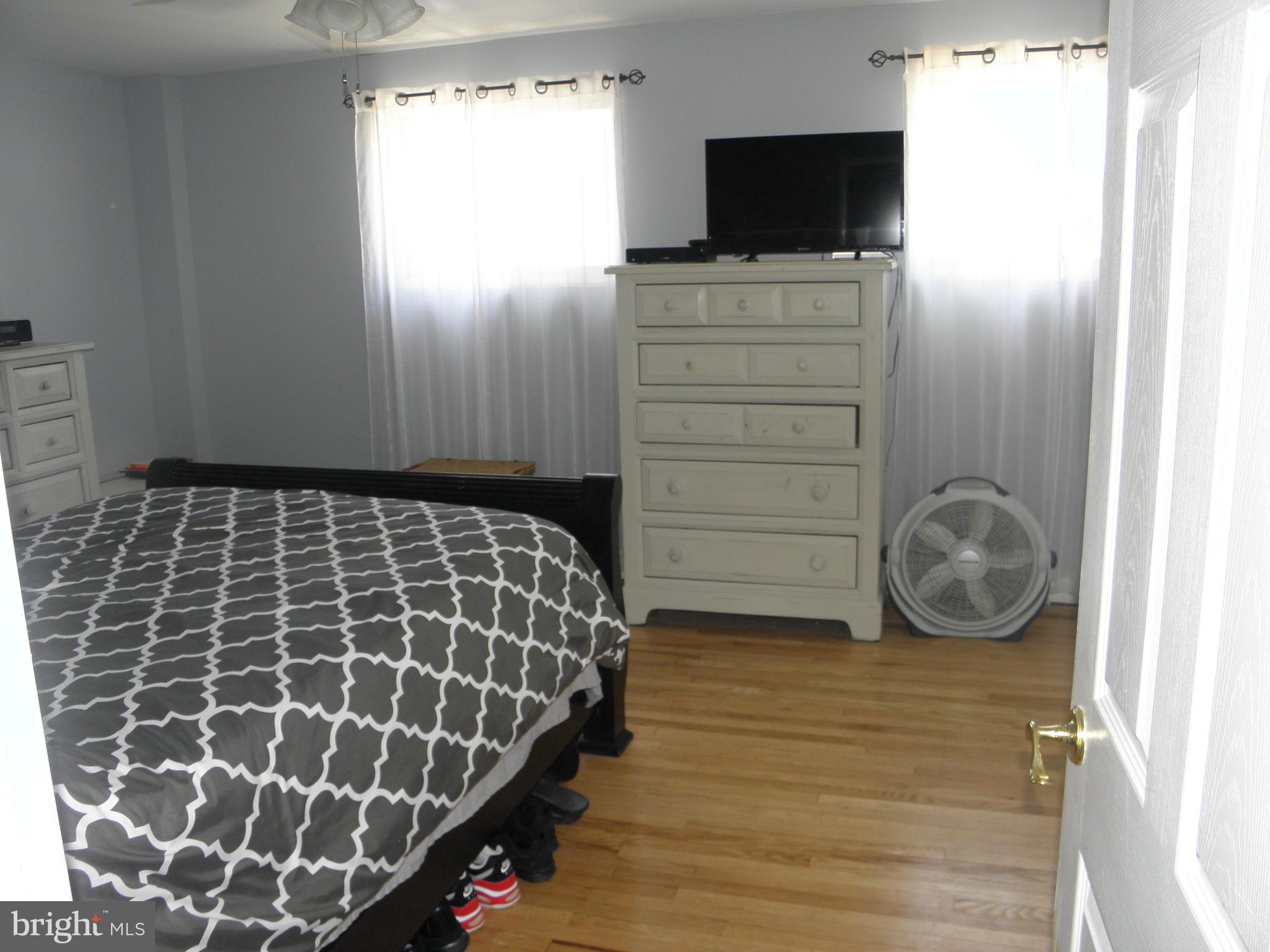 11740 Lanett Road Philadelphia, PA 19154 - Photo 13 of 45 Gallery Image 13