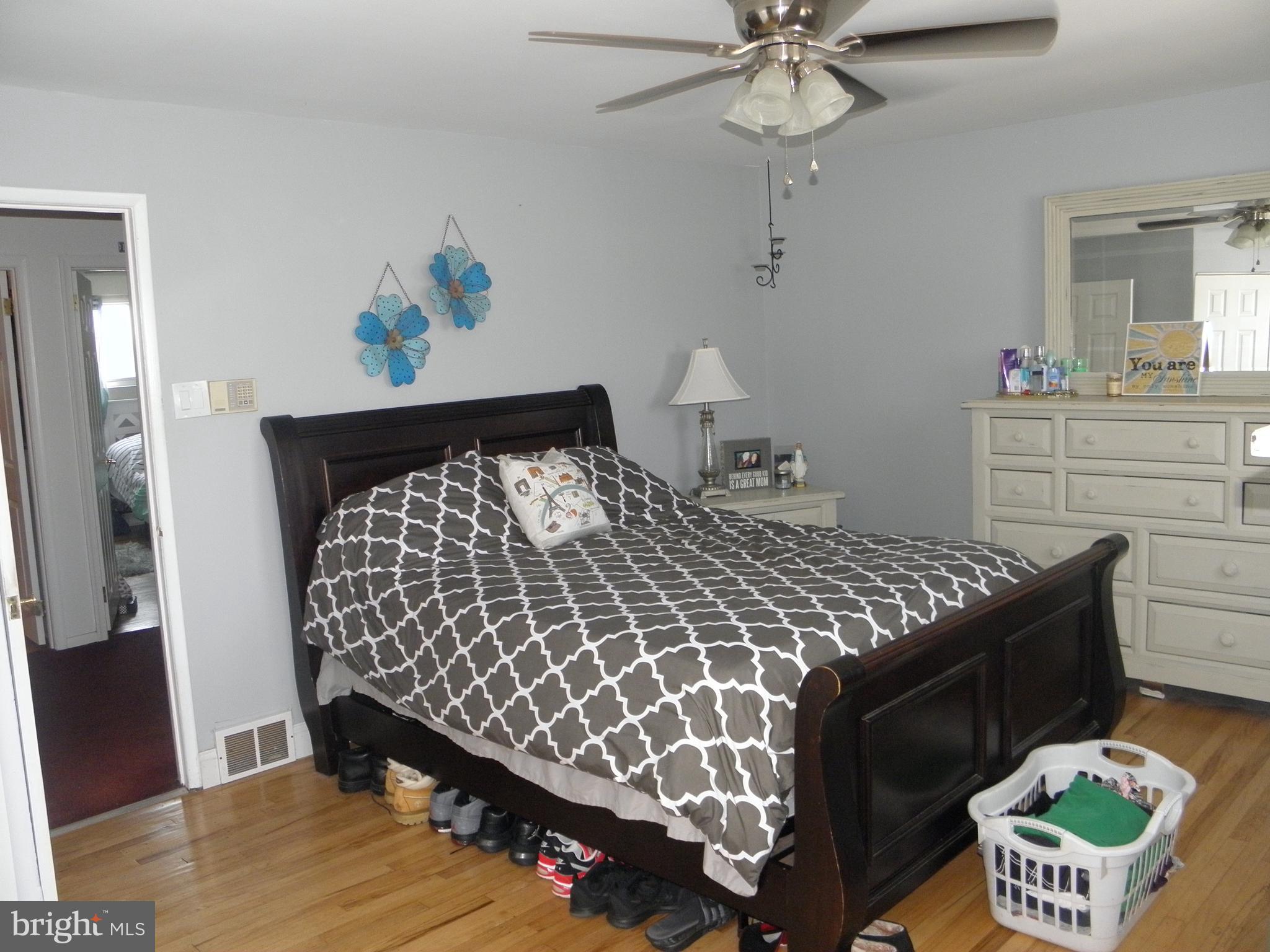 11740 Lanett Road Philadelphia, PA 19154 - Photo 14 of 45 Gallery Image 14