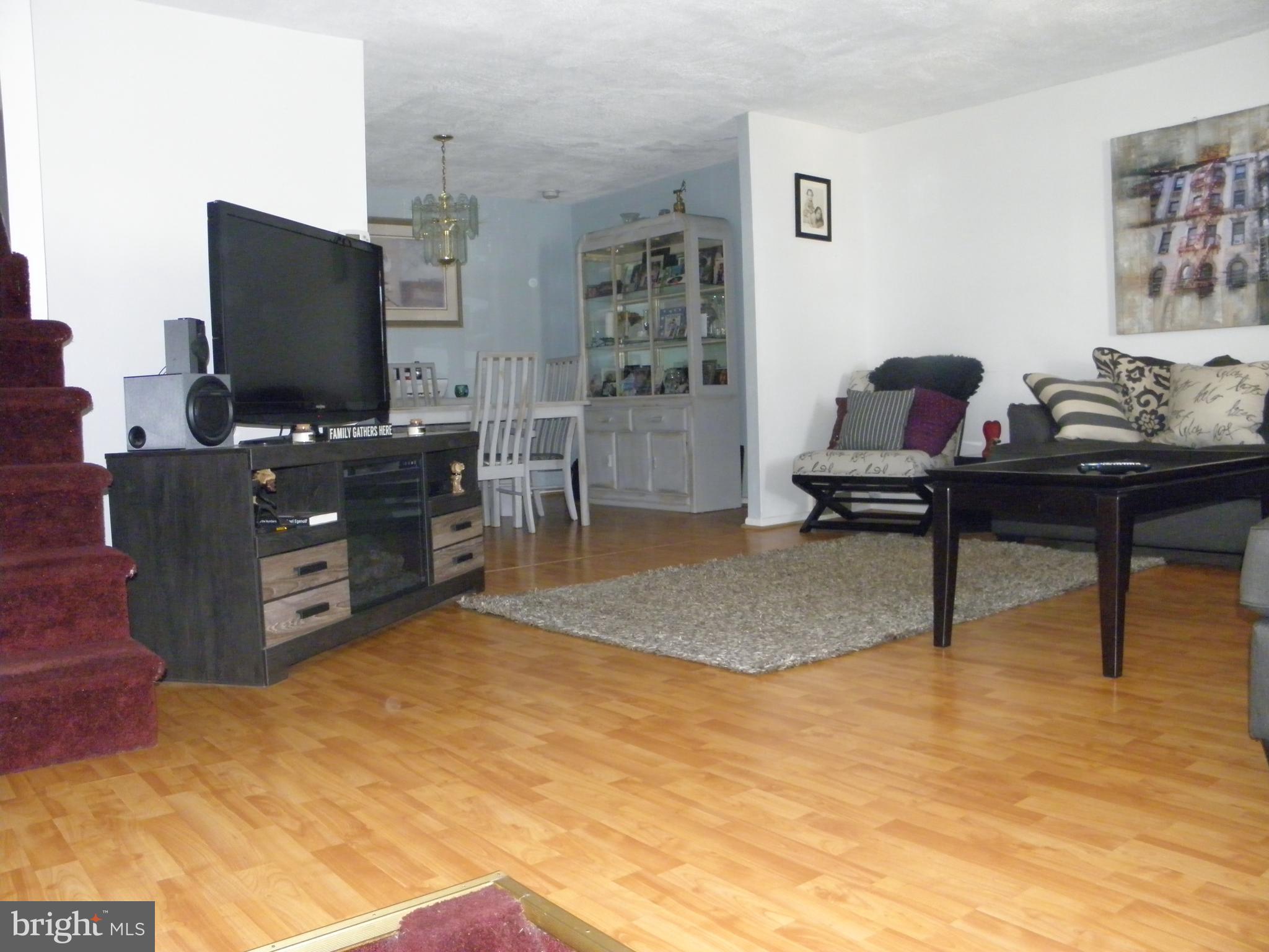 11740 Lanett Road Philadelphia, PA 19154 - Photo 5 of 45 Gallery Image 5