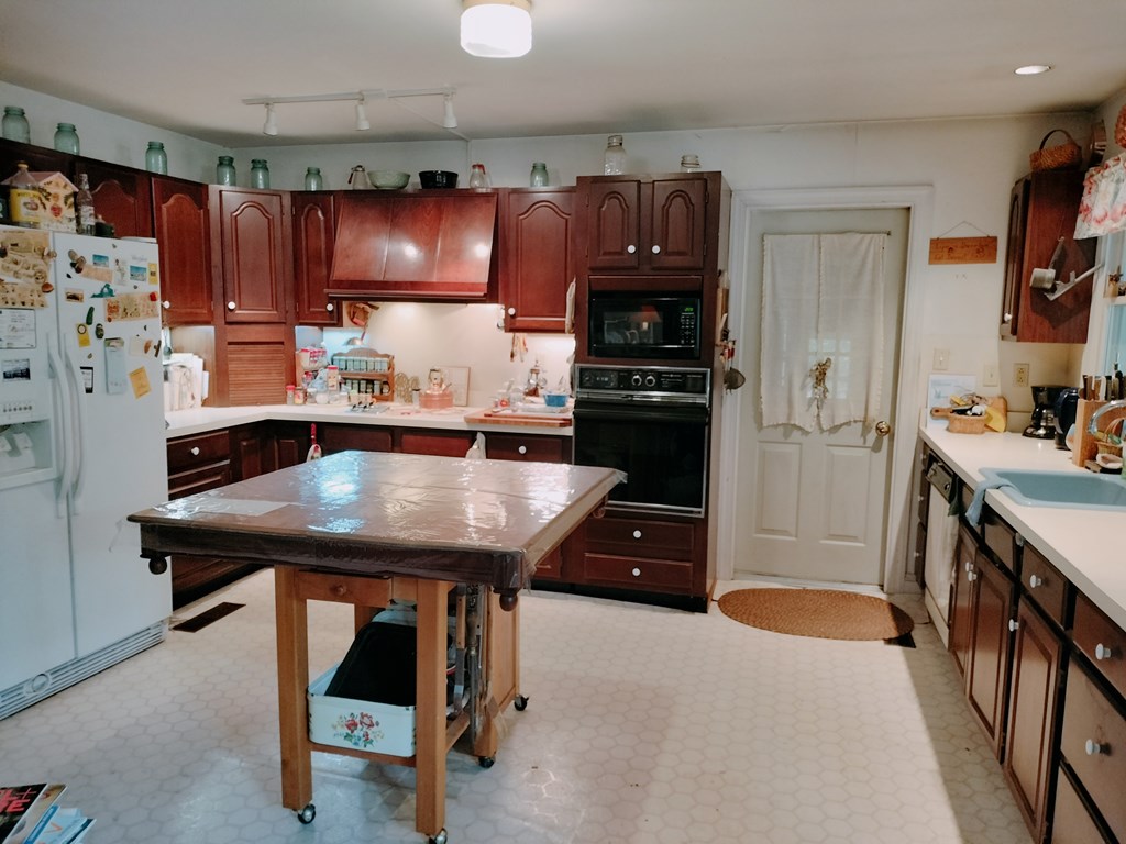 7086 Long Point Road Exmore, VA 23350 - Photo 12 of 42