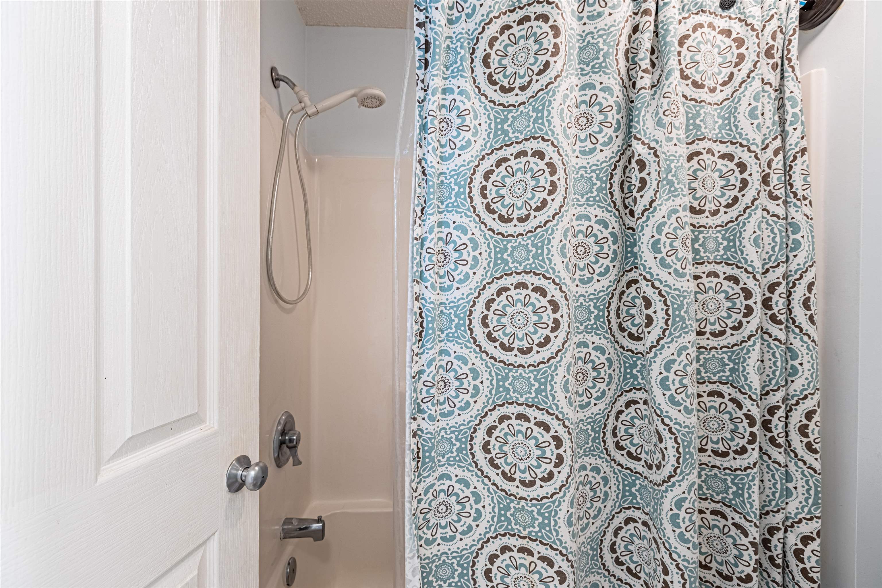 4603 Arran Court, Unit A Myrtle Beach, SC 29579 - Photo 20 of 32 Bathroom with shower / bath combination with curtain