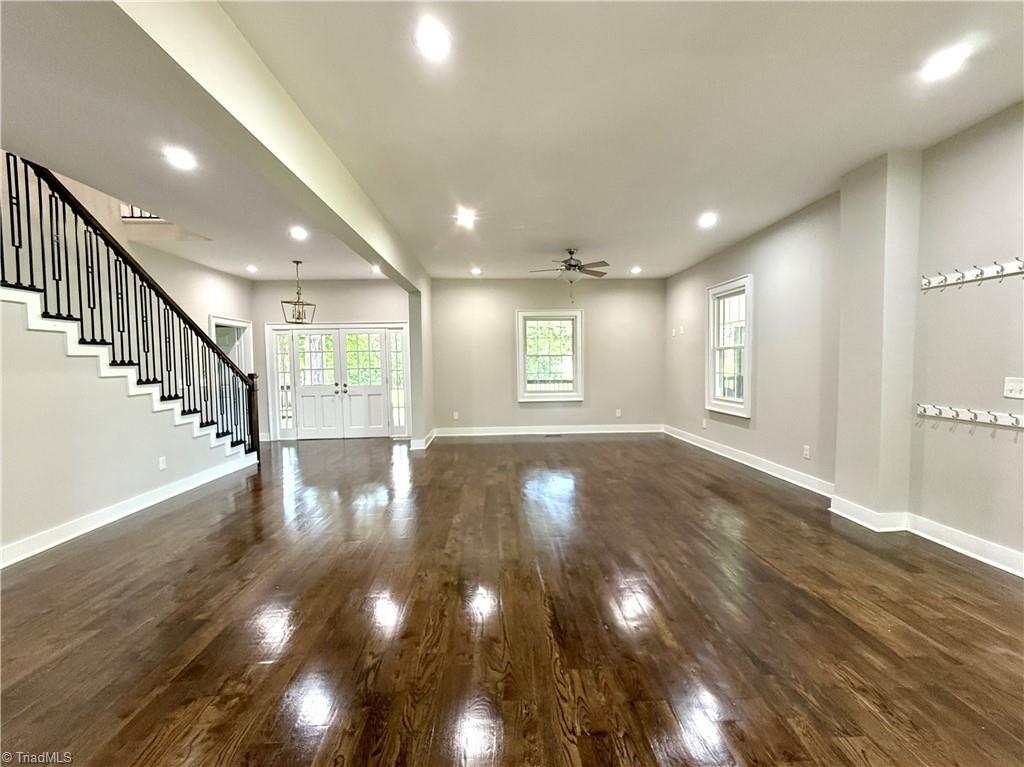 937 Haynes Road Summerfield, NC 27358 - Photo 16 of 50 Huge Living area