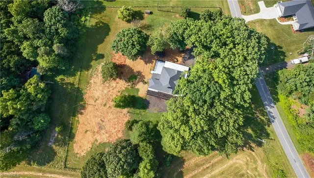 $549,000 | 937 Haynes Road, Summerfield, NC 27358