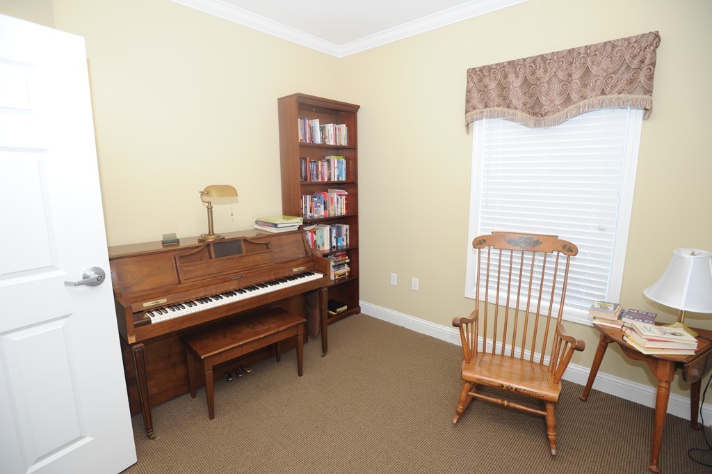 1481 Phillips Road, Unit 1305 New Bedford, MA 02745 - Photo 23 of 28