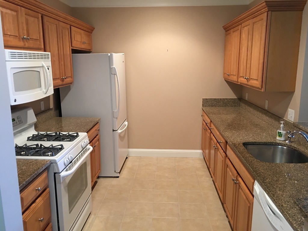 1481 Phillips Road, Unit 1305 New Bedford, MA 02745 - Photo 3 of 28