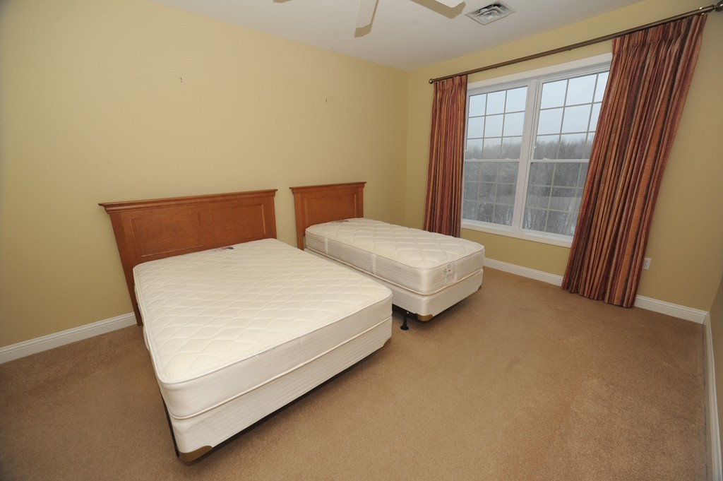 1481 Phillips Road, Unit 1305 New Bedford, MA 02745 - Photo 6 of 28