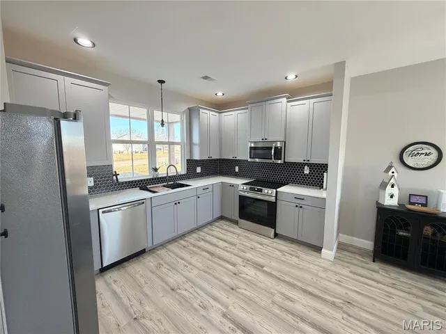 $289,000 | 116 Joe D Drive, Jonesburg, MO 63351