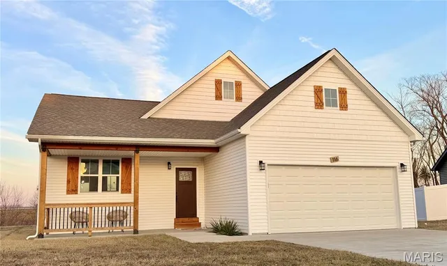 $289,000 | 116 Joe D Drive, Jonesburg, MO 63351