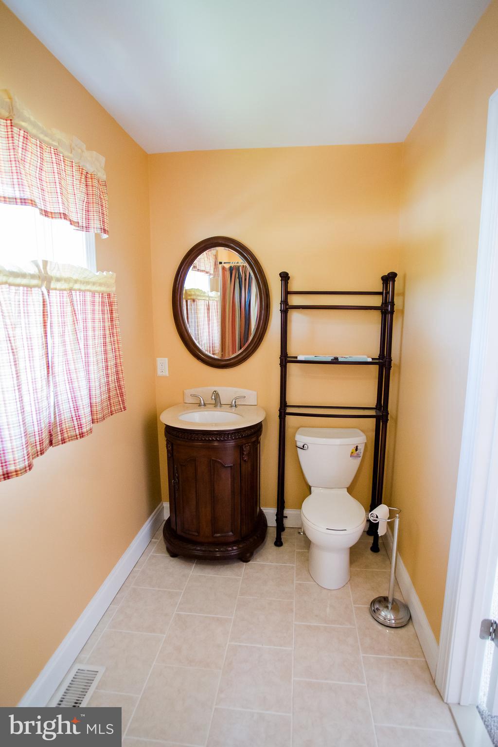 6039 Loreley Beach Road White Marsh, MD 21162 - Photo 32 of 34 Gallery Image 32