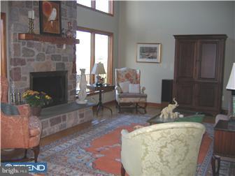 44 Wulaton Road Kintnersville, PA 18930 - Photo 5 of 12 Family Room