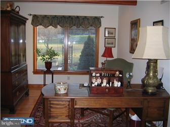44 Wulaton Road Kintnersville, PA 18930 - Photo 7 of 12 Office / Study