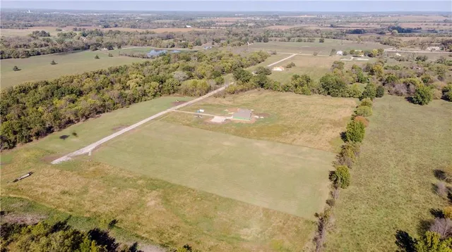 $75,000 | 124 Southeast 315 P Road, Clinton, MO 64735