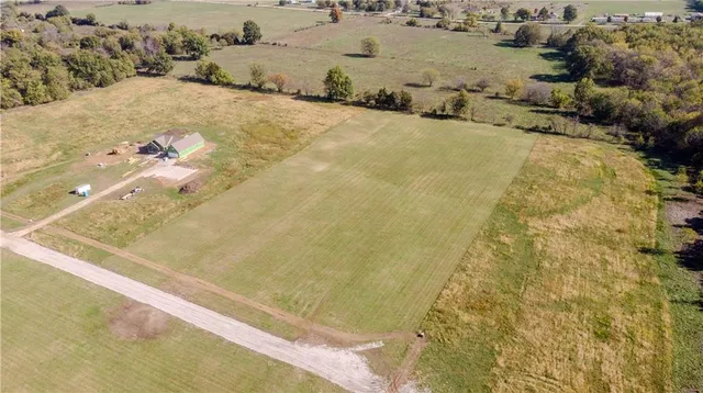 $75,000 | 124 Southeast 315 P Road, Clinton, MO 64735