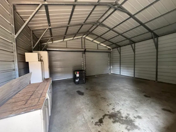 a view of a garage