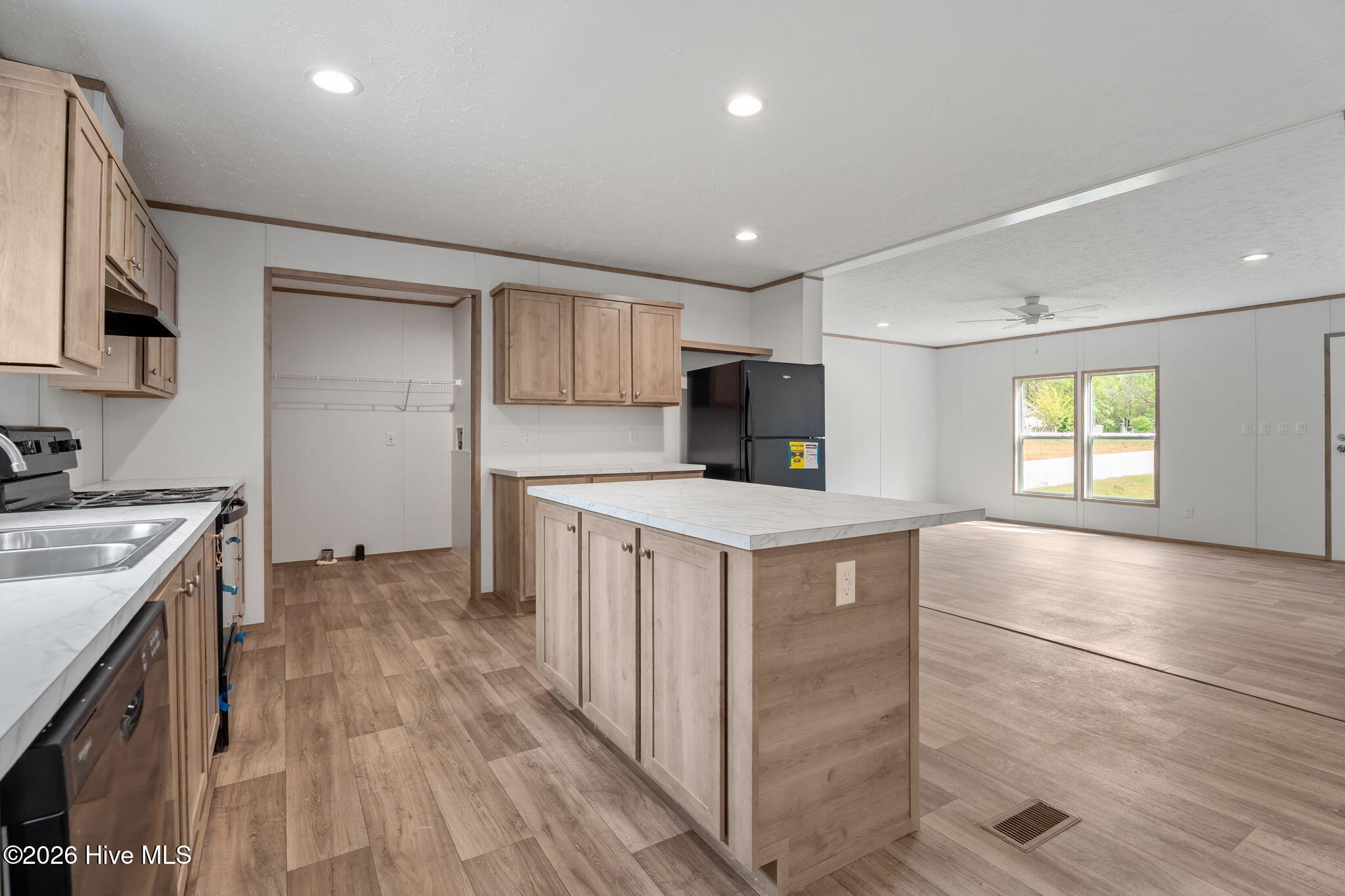 1735 Lynch Road Hollister, NC 27844 - Photo 11 of 39 18-web-or-mls-DSC01485