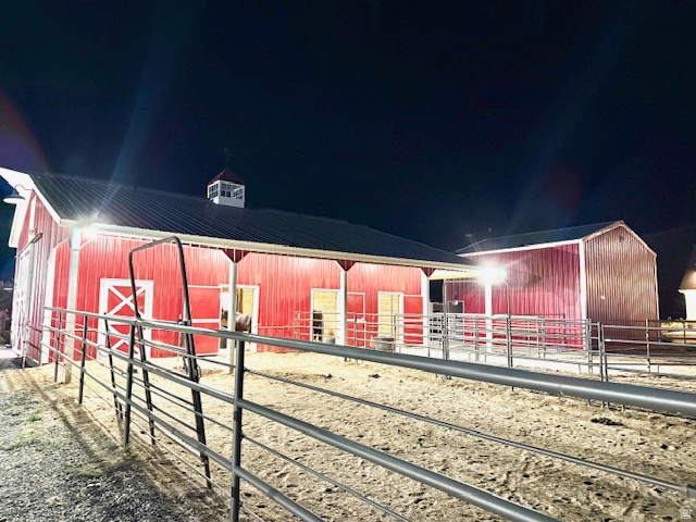 748 Sierra View Drive Mapleton, UT 84664 - Photo 9 of 22 View of stable