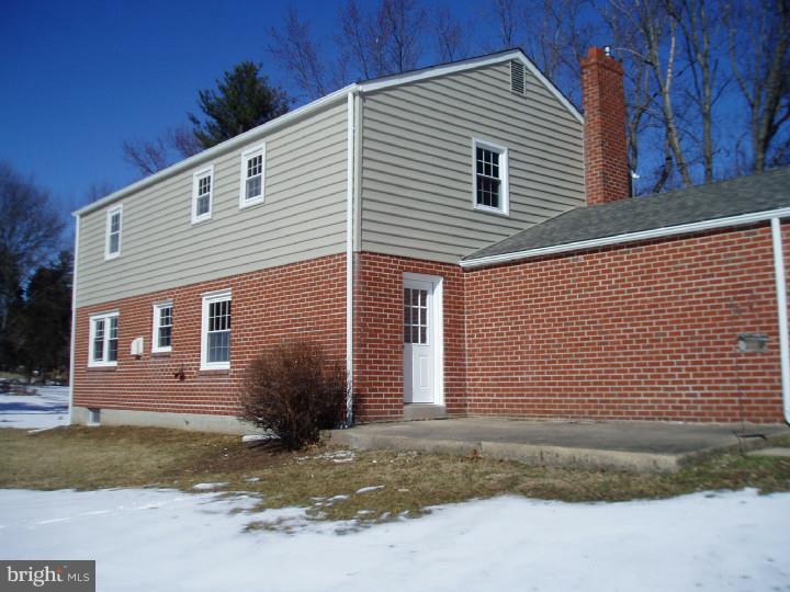 1002 Shiloh Road West Chester, PA 19382 - Photo 23 of 25 Exterior Back