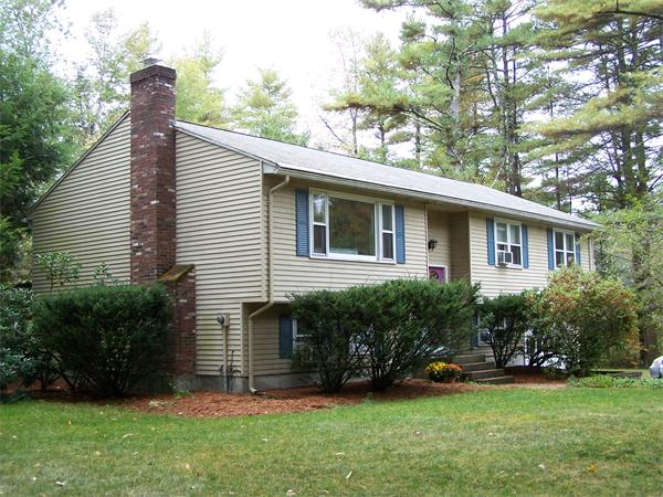 9 Nanigian Road Paxton, MA 01612 - Photo 1 of 1 Gallery Image 1