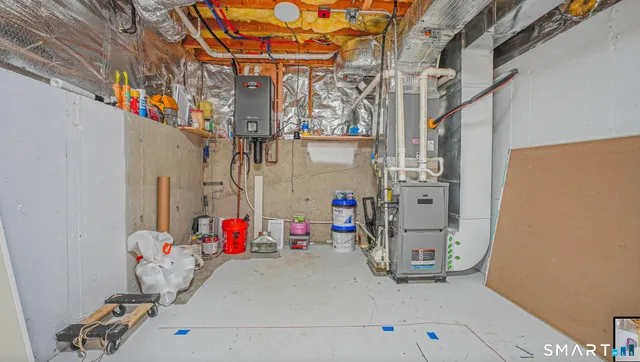 $374,995 | 23 Heaton Street, Waterbury, CT 06705