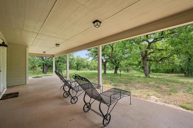 a view of a big room with porch and furniture