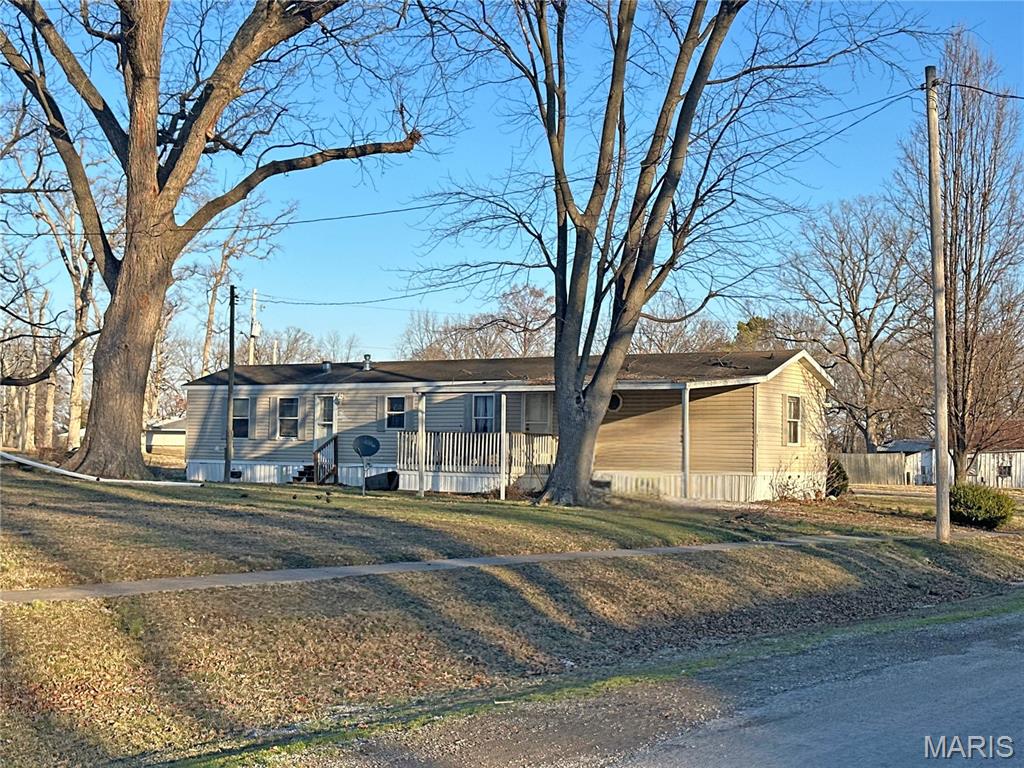 163 North Mill Road Venedy, IL 62214 - Photo 1 of 7