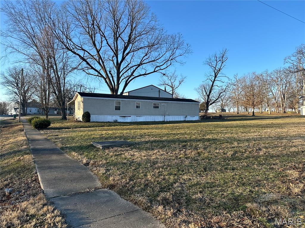 163 North Mill Road Venedy, IL 62214 - Photo 2 of 7