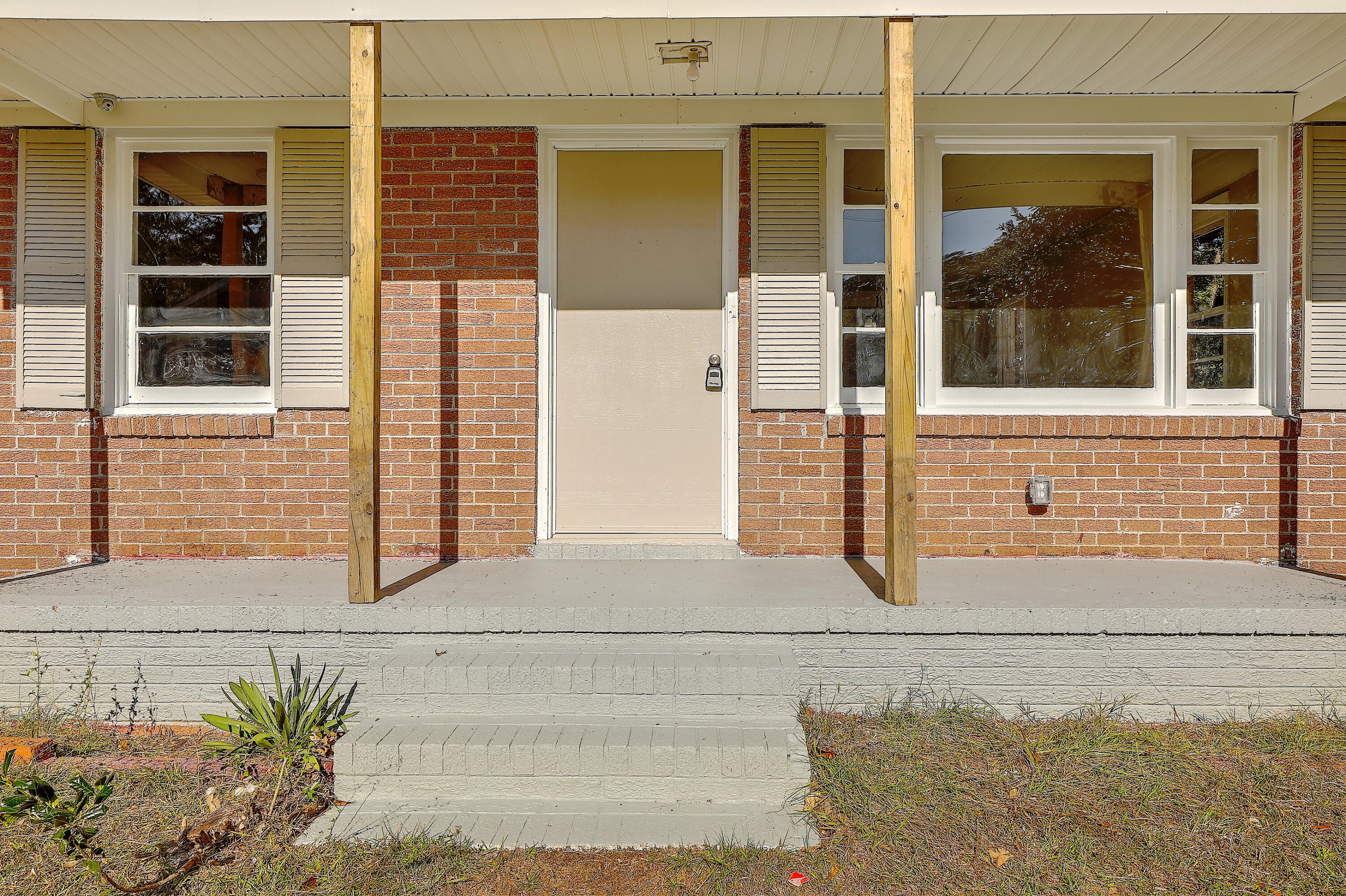 8192 Willtown Road Hollywood, SC 29449 - Photo 3 of 28 0W7A8856_57_58_59_60_61_62