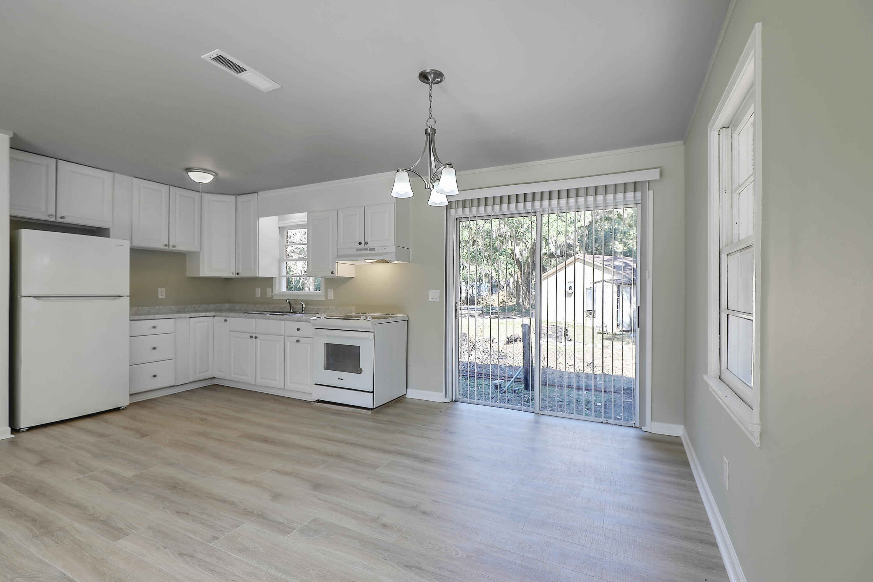 8192 Willtown Road Hollywood, SC 29449 - Photo 7 of 28 0W7A8884_85_86_87_88_89_90