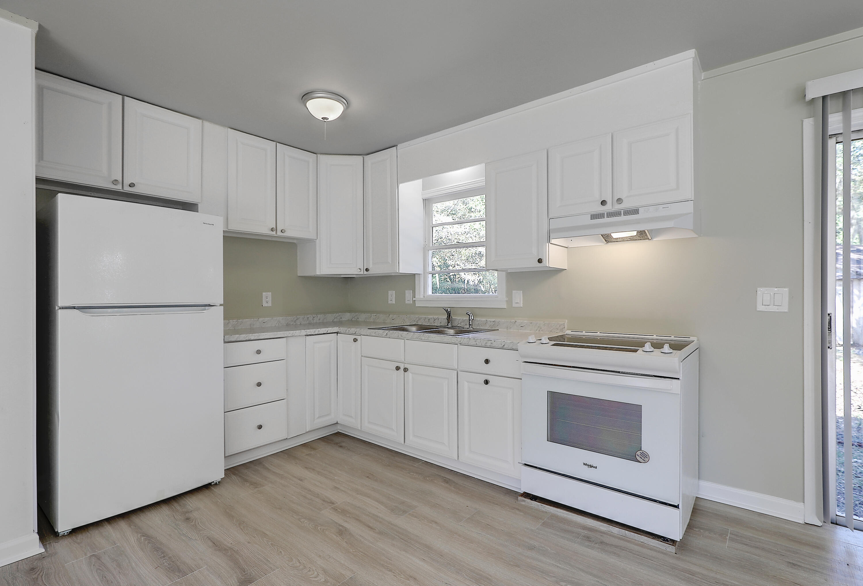 8192 Willtown Road Hollywood, SC 29449 - Photo 10 of 28 0W7A8905_06_07_08_09_10_11