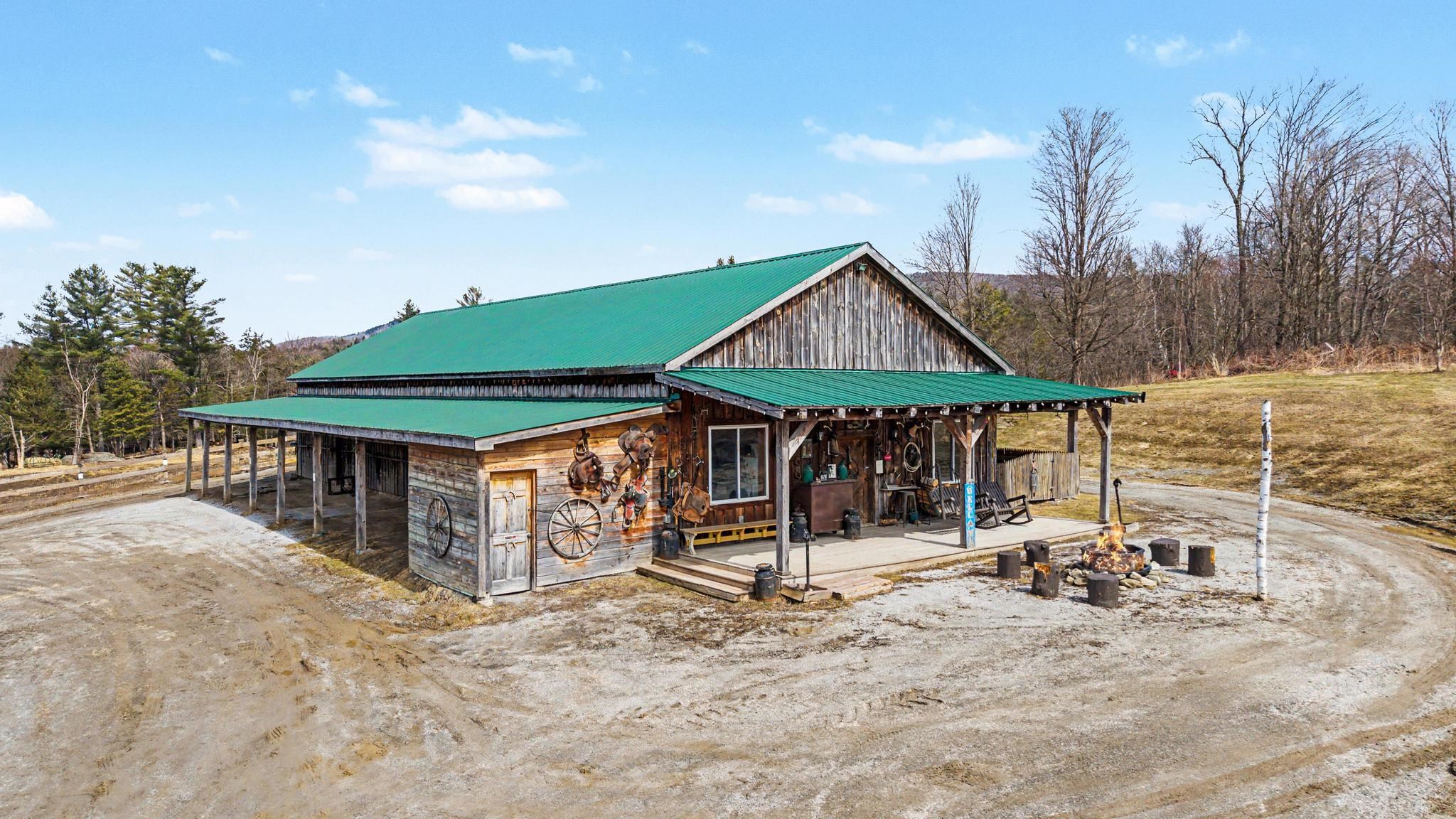 984 Pollander Road Cambridge, VT 05464 - Photo 19 of 56