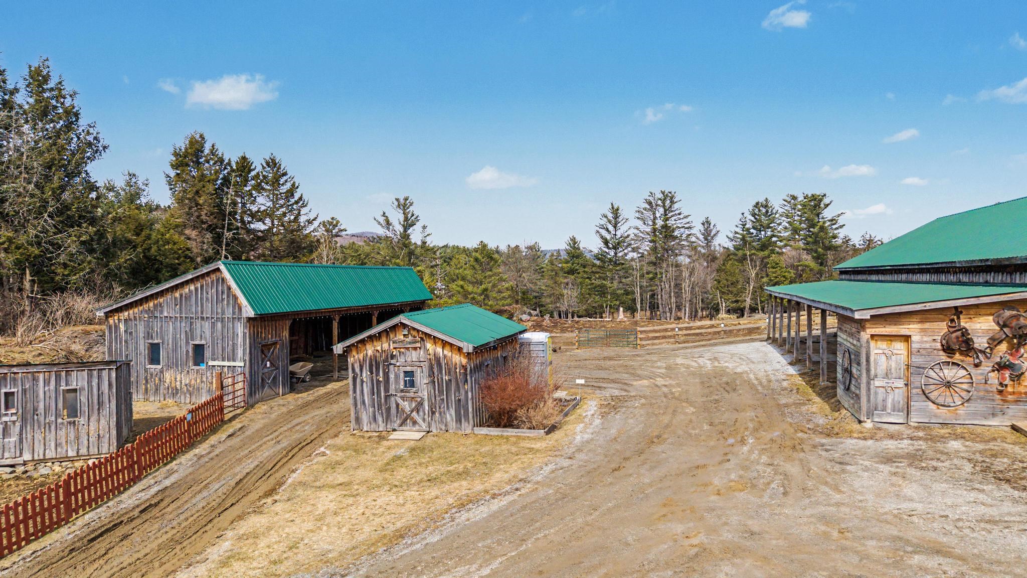 984 Pollander Road Cambridge, VT 05464 - Photo 20 of 56