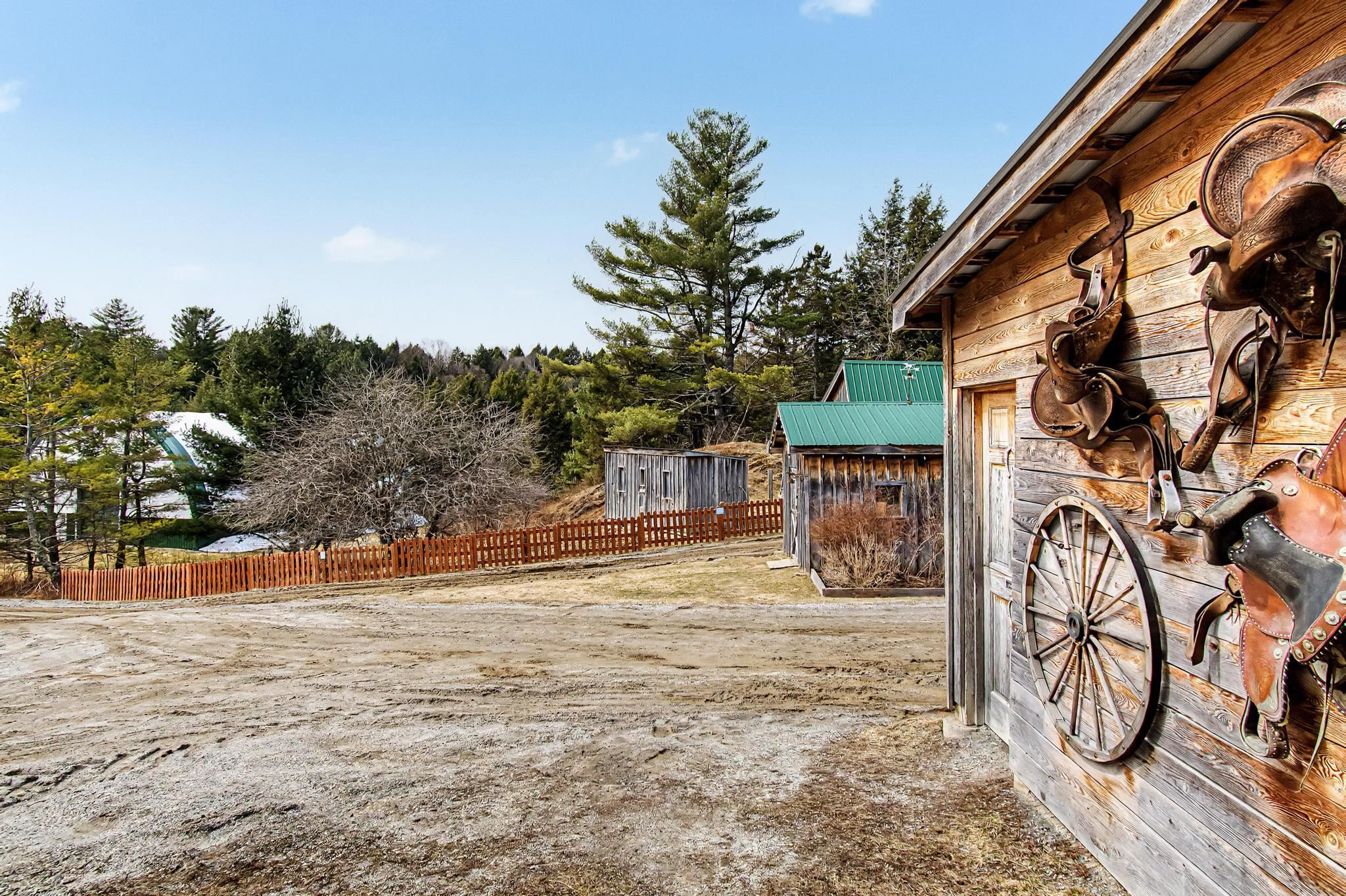 984 Pollander Road Cambridge, VT 05464 - Photo 22 of 56