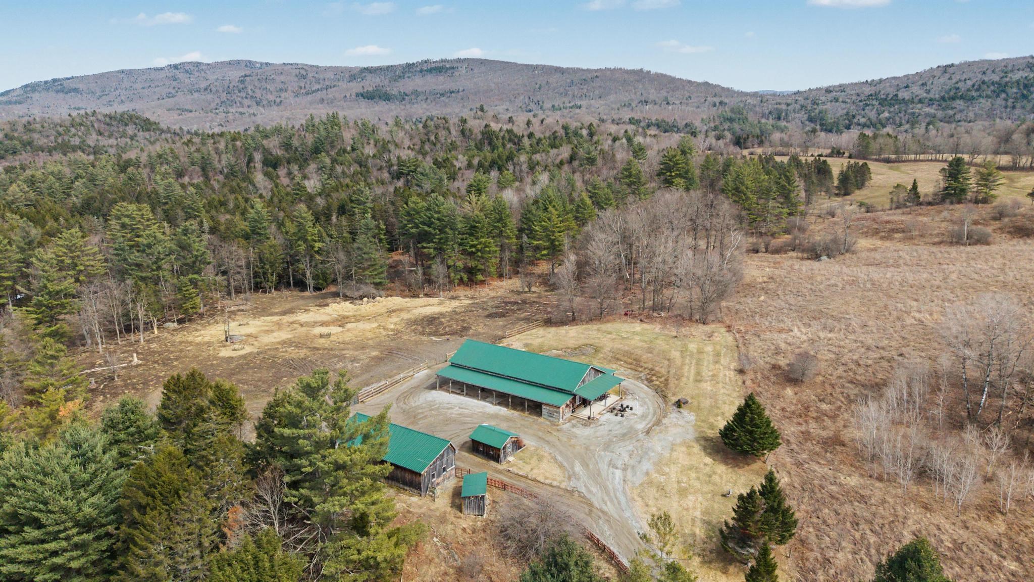 984 Pollander Road Cambridge, VT 05464 - Photo 27 of 56