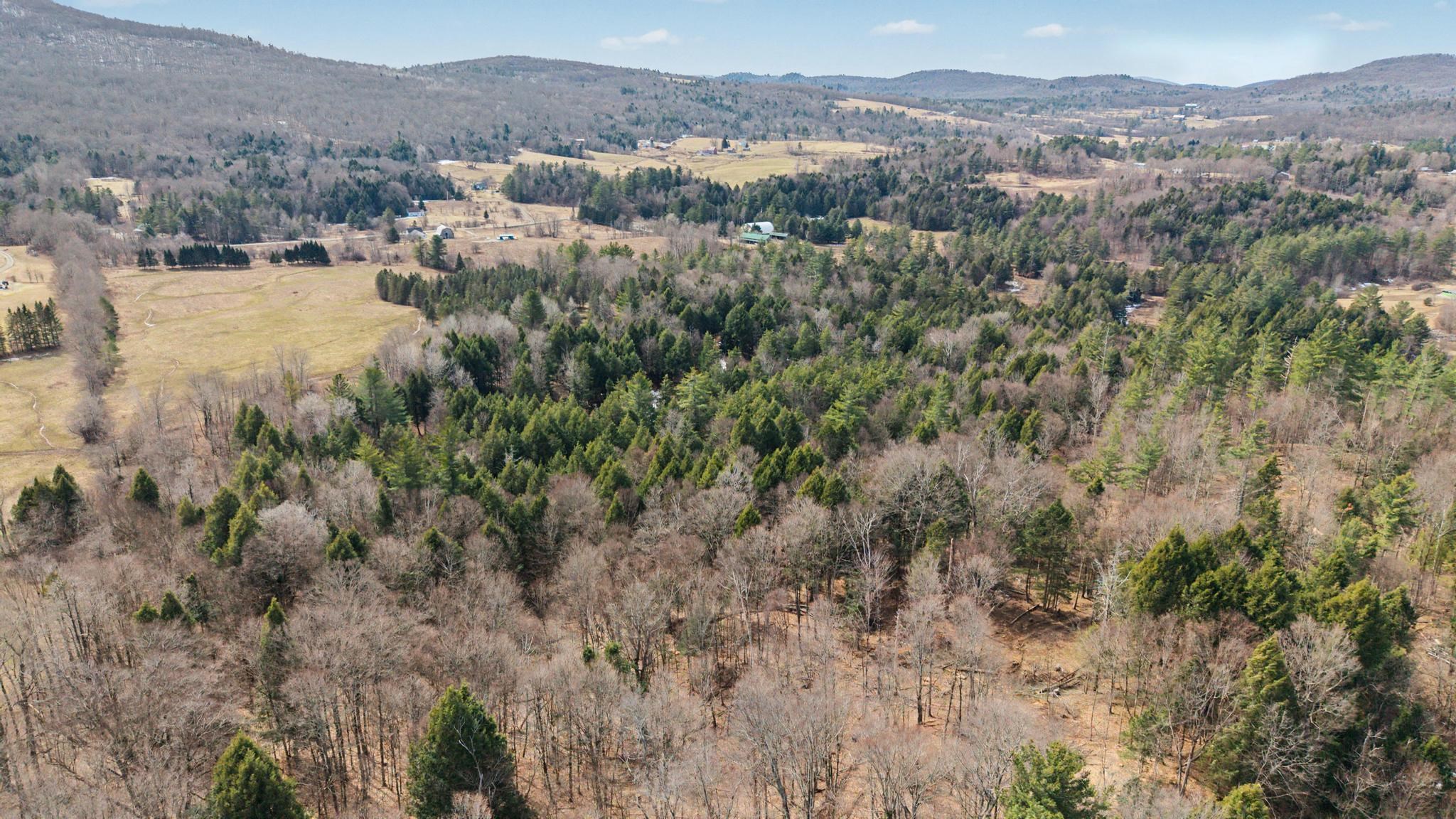 984 Pollander Road Cambridge, VT 05464 - Photo 38 of 56